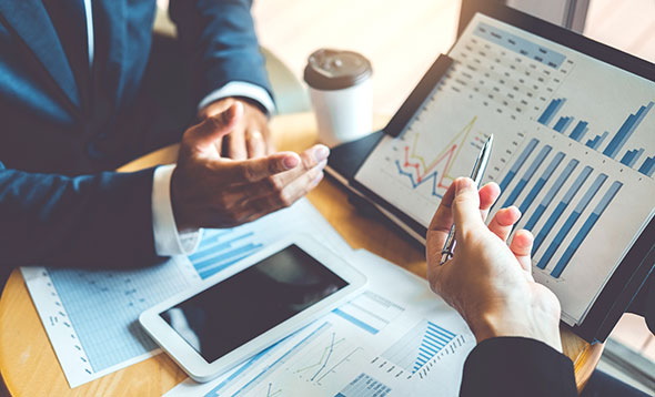 経営・財務のプロフェッショナルによる融資獲得のイメージ